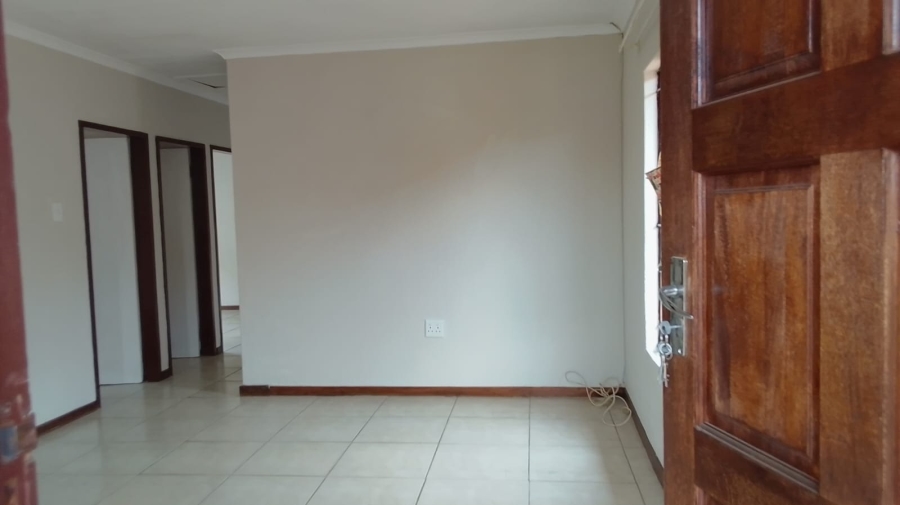 3 Bedroom Property for Sale in Tlhabane West North West